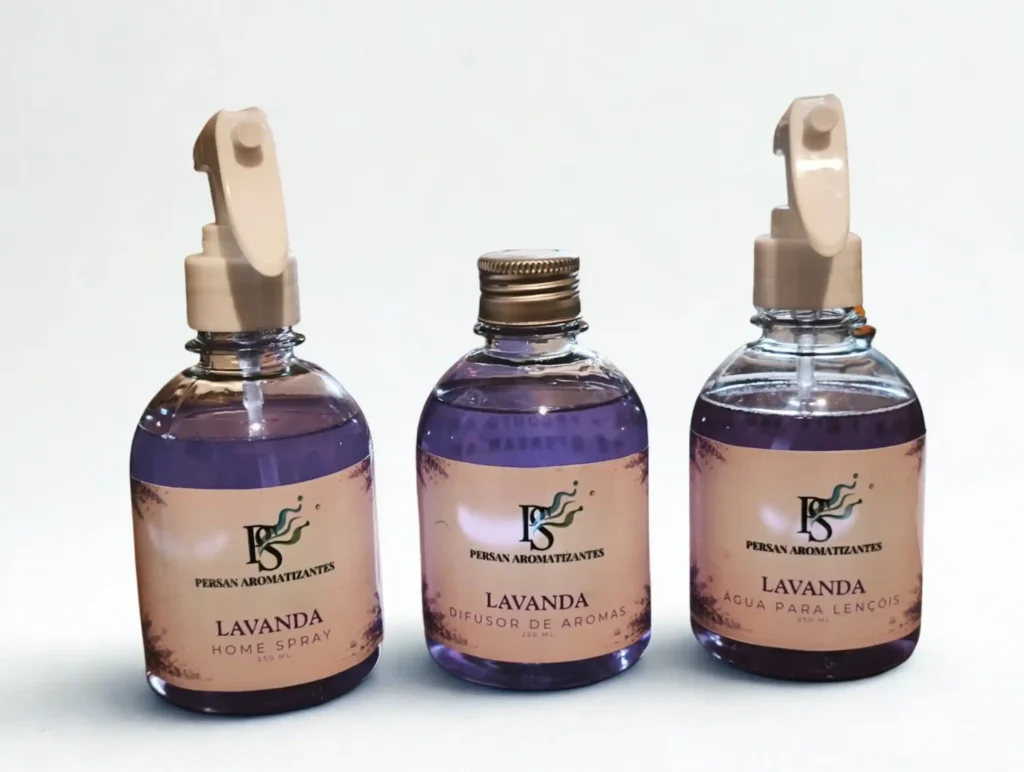 Transforme seu quarto em um verdadeiro refúgio de paz com o Kit Aromatizador Lavanda.