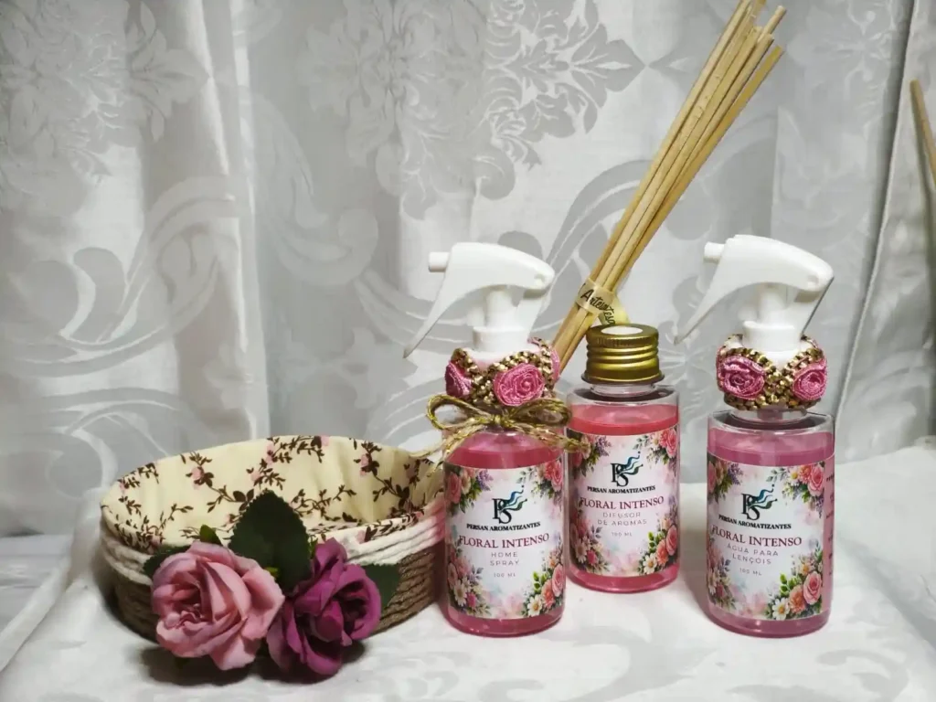 Eleve a atmosfera da sua casa com a exuberância do nosso Kit de Aromas Floral Intenso.